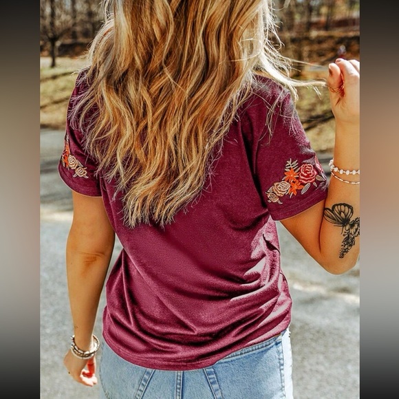 Boho floral embroidered short sleeve blouse - Picture 8 of 15